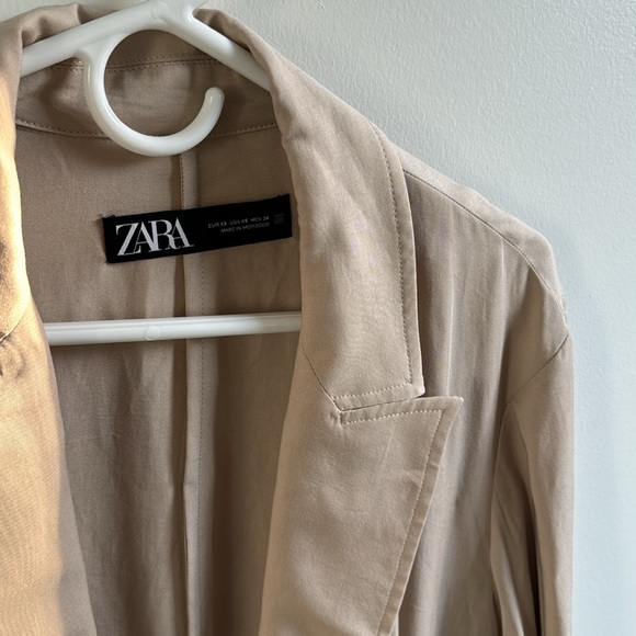 Zara - Flowy Trench Coat - Picture 4 of 4